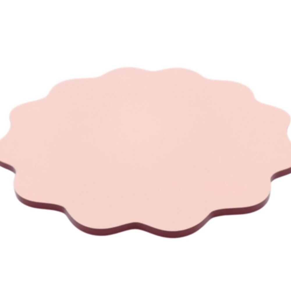 Blush Pink Scalloped Lacquerware Placemat (Set of 4)